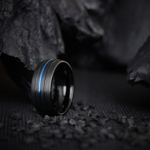 Electric Midnight – Men's Blue Accent Tungsten Ring - Image 3