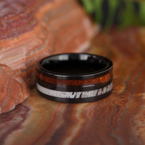 Mahogany Oak Dreams – Men's Wood Inlay Tungsten Ring - Image 4