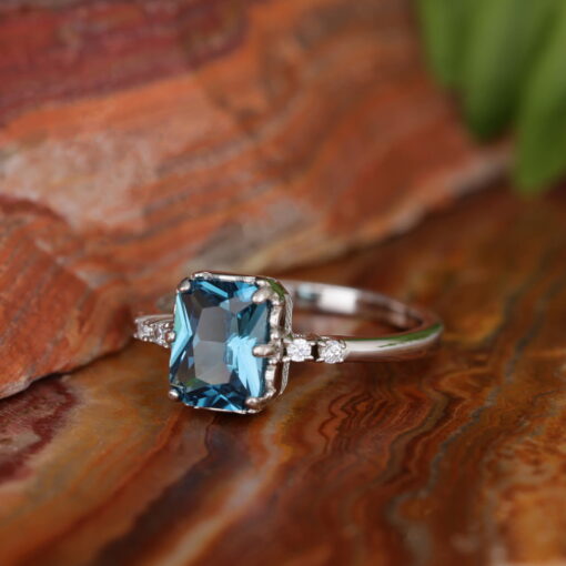 London Blue – Women's Sterling Silver Ring - Image 4