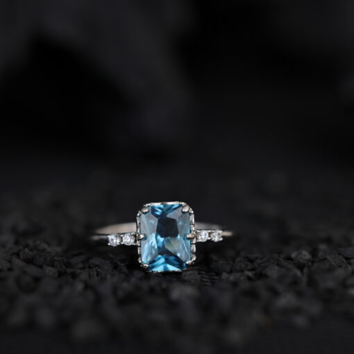 London Blue – Women's Sterling Silver Ring - Image 6