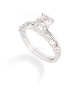 Oval Luxe – Women's Sterling Silver Ring