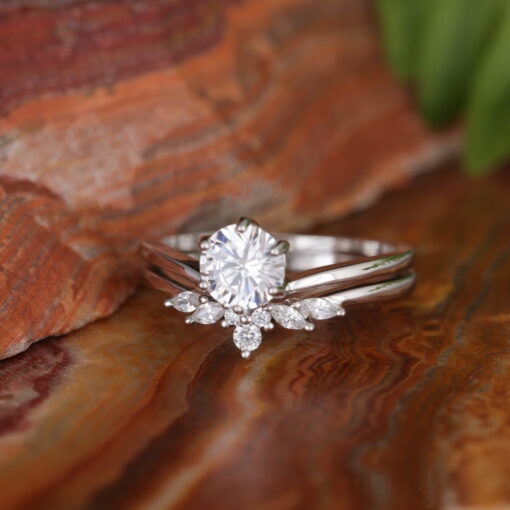 Angular Allure – Women's Sterling Silver Ring - Image 6